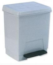 . 3011.03 - PAPELERA CON PEDAL 26L